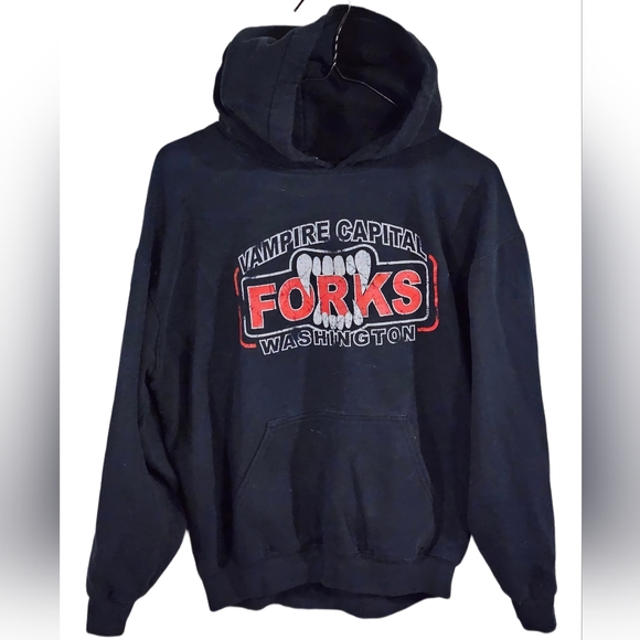 Tops Forks Washington Vampire Capital Graphic Hoodie Size M Poshmark